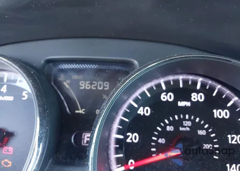 2015 Nissan Versa 1.6 Sl z USA, uszkodzony, nr VIN 3N1CN7APXFL885194